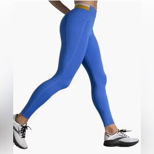 Brooks Women's Blue Leggings